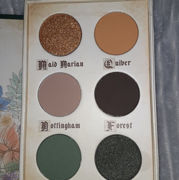 Eyeshadow Fairy Tales Storybook Cosmetics - Picture 2 of 3